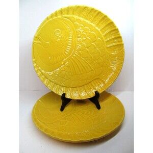 Arlington Designs 12" Yellow Embossed Fish Plate Set Of 2 Plates